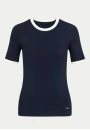 Blusa Casual com Detalhes Elegantes - Azul marinho