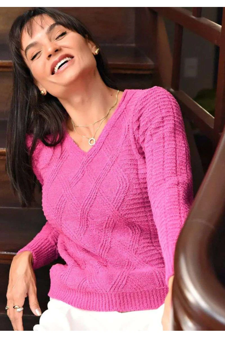 Blusa Feminina Tricot Texturizada Gola V - Magenta Blusa Feminina Tricot Texturizada Gola V - Magenta