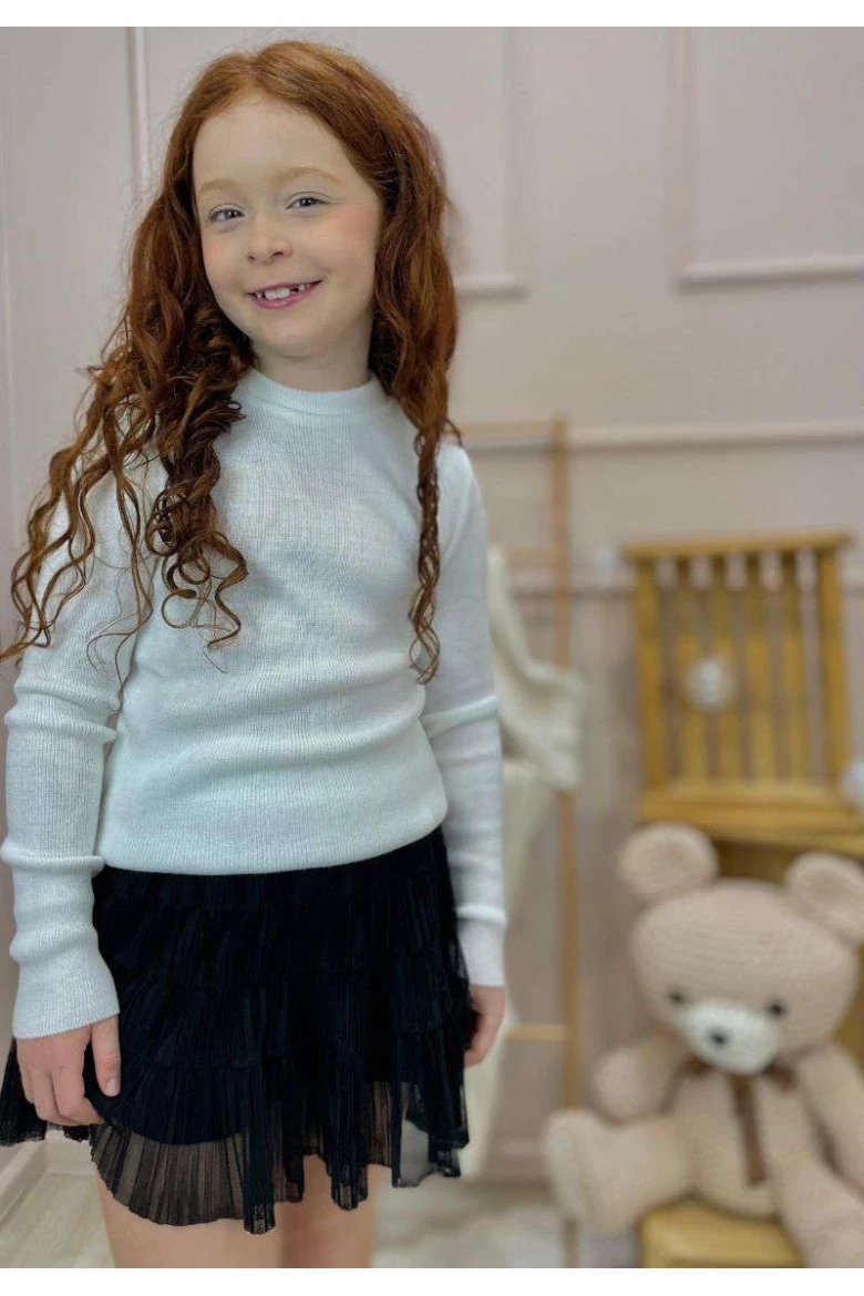 Blusa Infantil Básica Unissex Tricot Canelado Gola Média - Branco Blusa Infantil Básica Unissex Tricot Canelado Gola Média - Branco