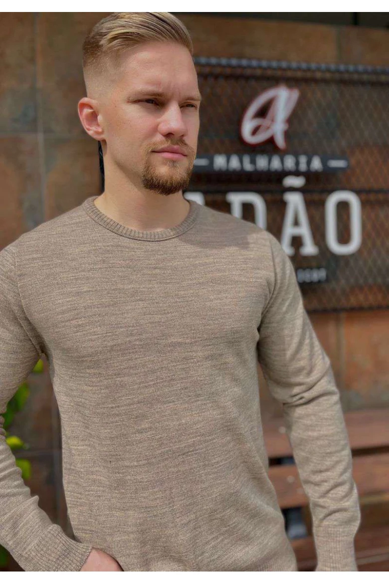 Blusa Masculina em Tricot Básica com Gola Redonda - Bege mescla