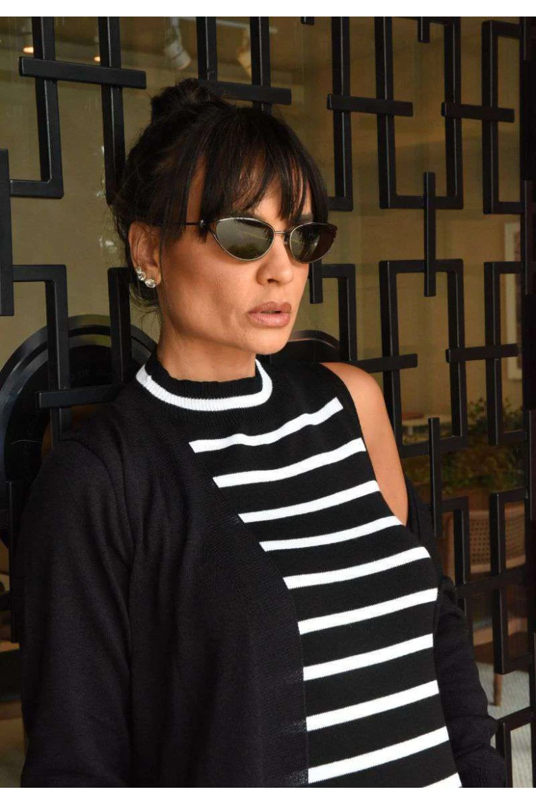 Blusa Sem Manga Feminina Listrada - Preto