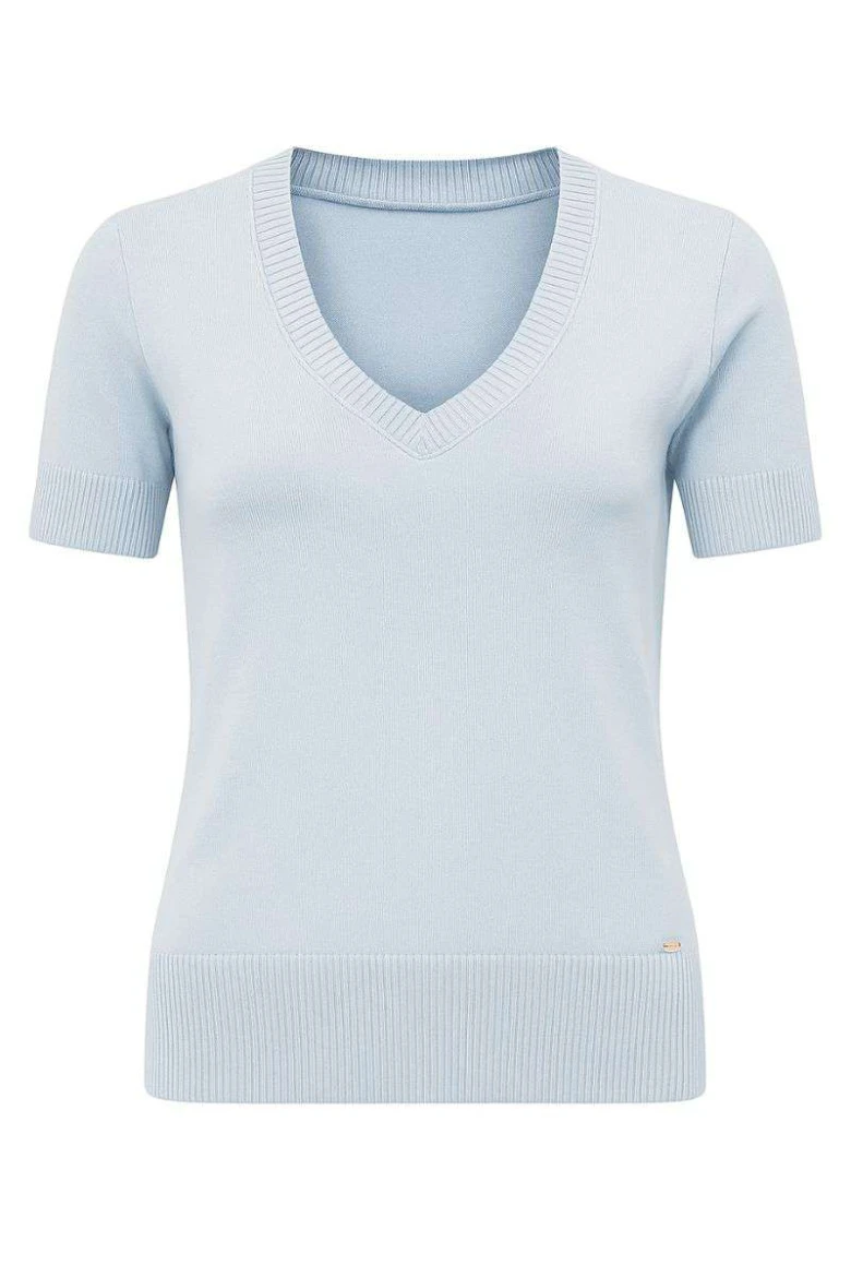 Blusa em Tricot com Decote V e Mangas Curtas - Azul bebê Blusa em Tricot com Decote V e Mangas Curtas - Azul bebê