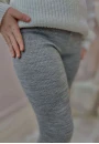 Calça Canelada Tricot Unissex - Cinza Calça Canelada Tricot Unissex - Cinza