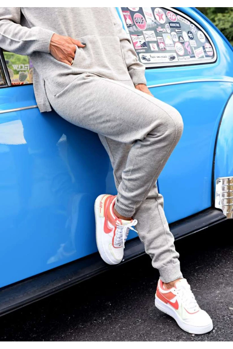 Calça de Tricot Feminina com Punho Ajustado - Capuccino