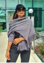 Capa Feminina de Tricot com Franjas - Cinza chumbo Capa Feminina de Tricot com Franjas - Cinza chumbo