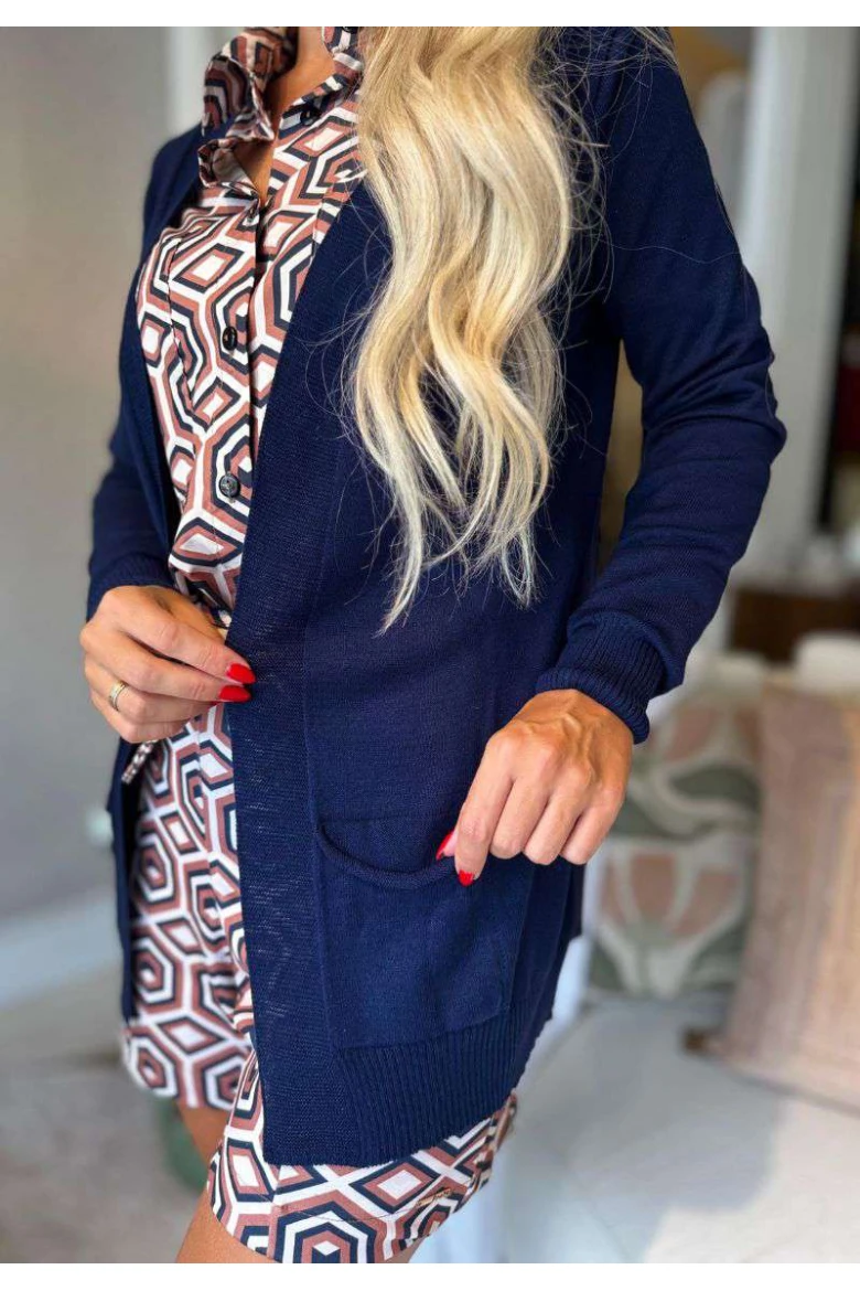 Cardigan Alongado em Tricot Feminino com Bolsos Frontais - Azul naval