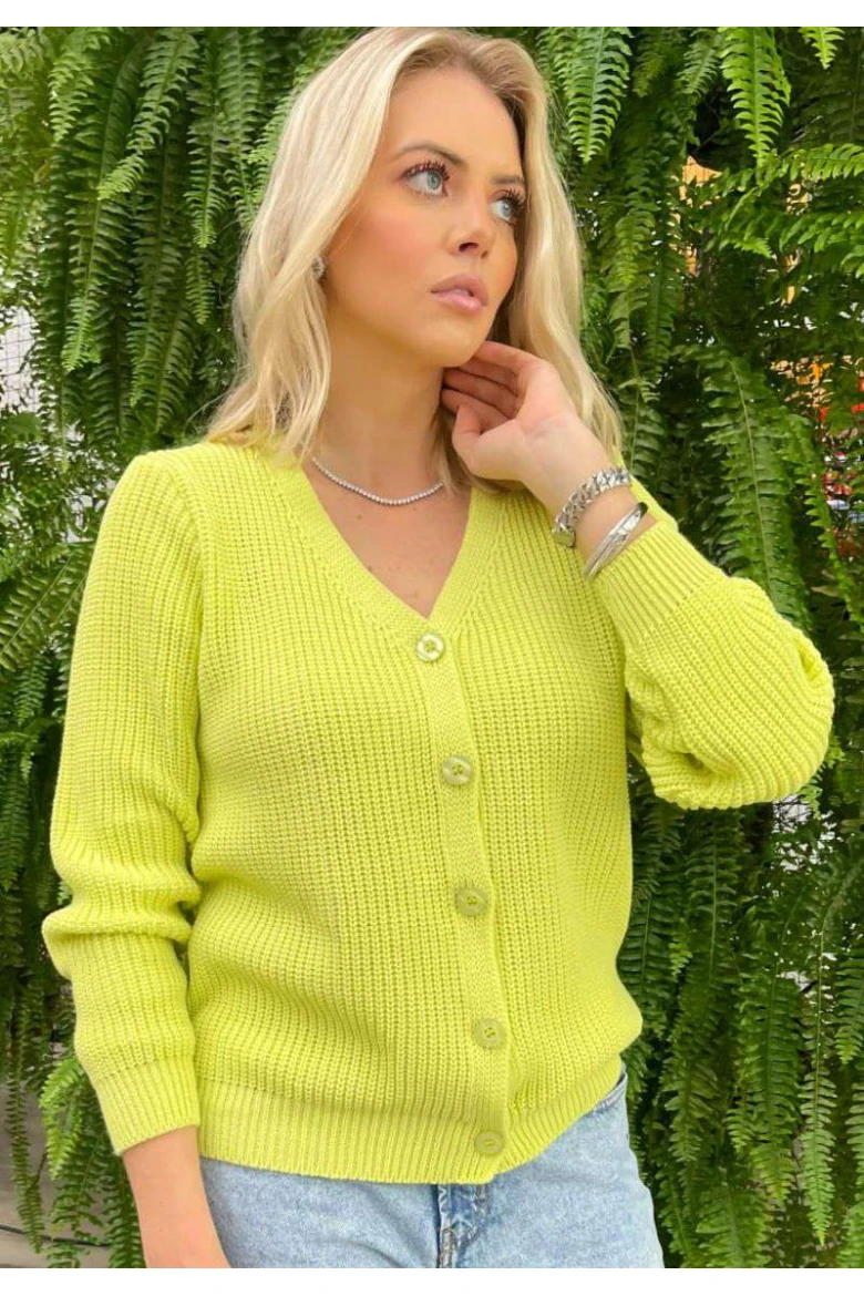 Cardigan Feminino Tricô Botões Frontais Gola V e Manga Longa - Verde lima Cardigan Feminino Tricô Botões Frontais Gola V e Manga Longa - Verde lima