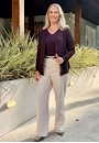 Conjunto Feminino de Tricot com Blusa Lisa e Cardigã com Trama Trabalhada - Marrom escuro