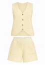 Conjunto em Tricô Feminino com Colete de Botões e Shorts - Amarelo